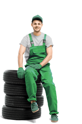 2 tire-serviceman-isolated-on-white-background-PK3Y4WV 2 tire-serviceman-isolated-on-white-background-PK3Y4WV